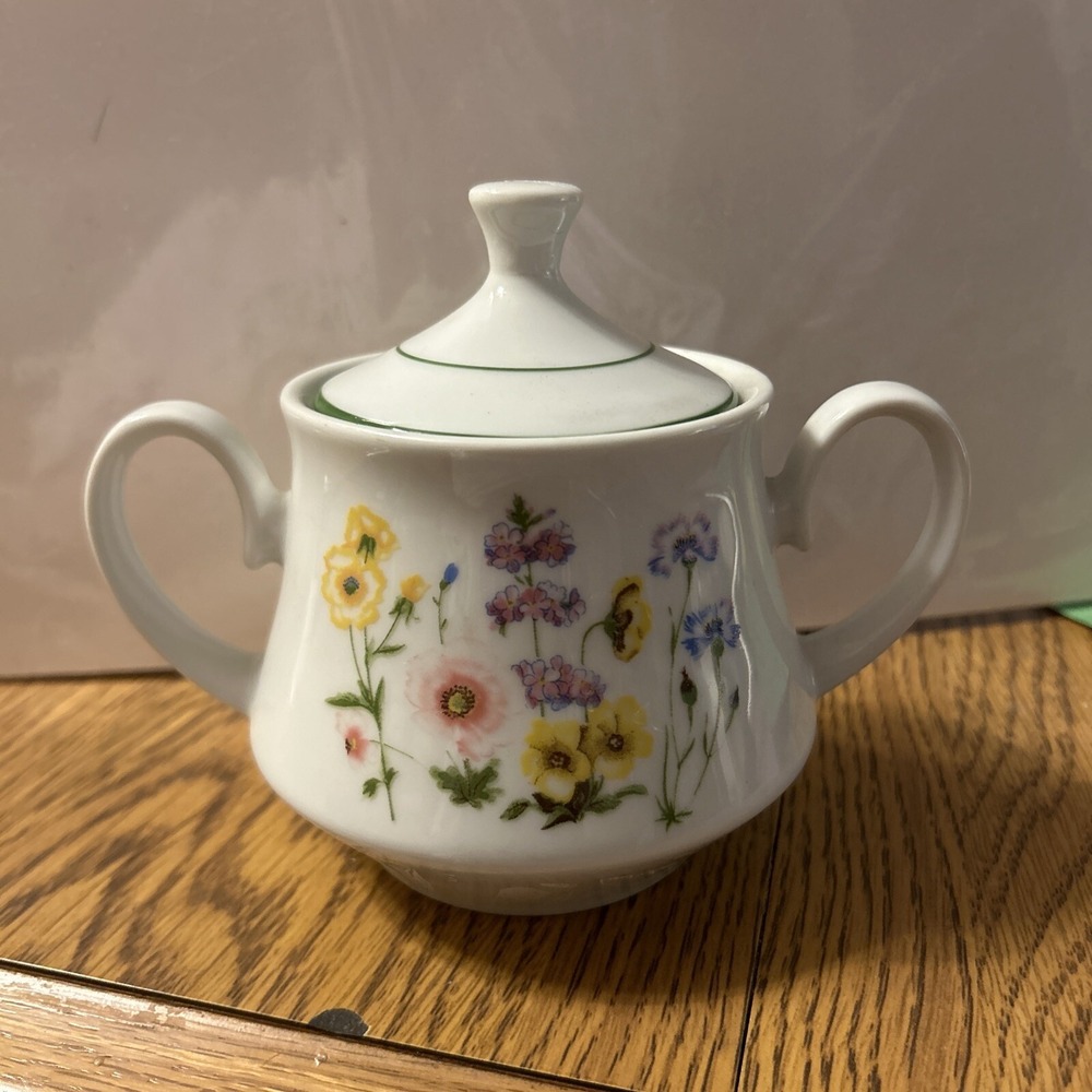 JARDIN Fine Oven-to-Table China 14 ounce VANESSA SUGAR BOWL w/LID (Japan) - XPO
